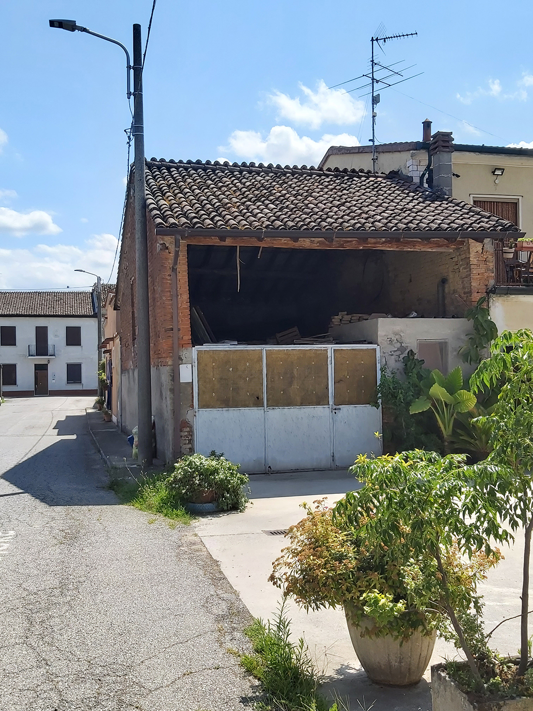 Casa di mq. 170, da ristrutturare
