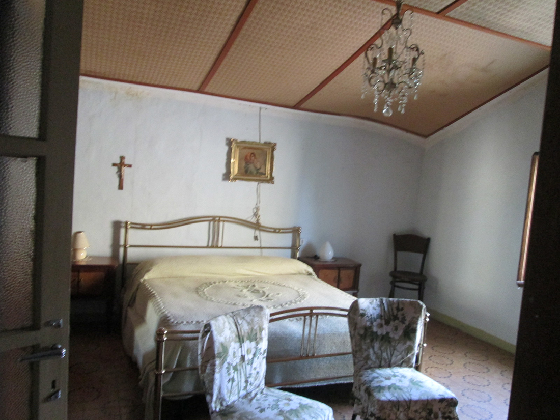 Casa di mq. 170, da ristrutturare