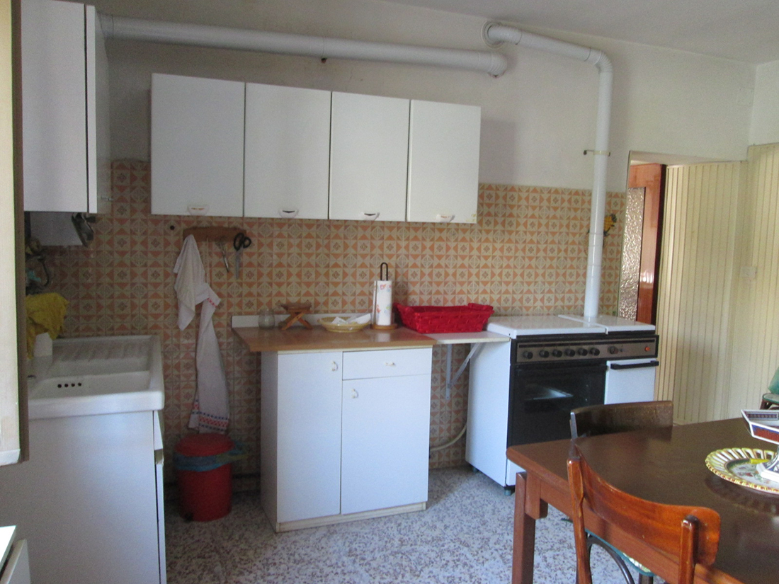 Casa di mq. 170, da ristrutturare