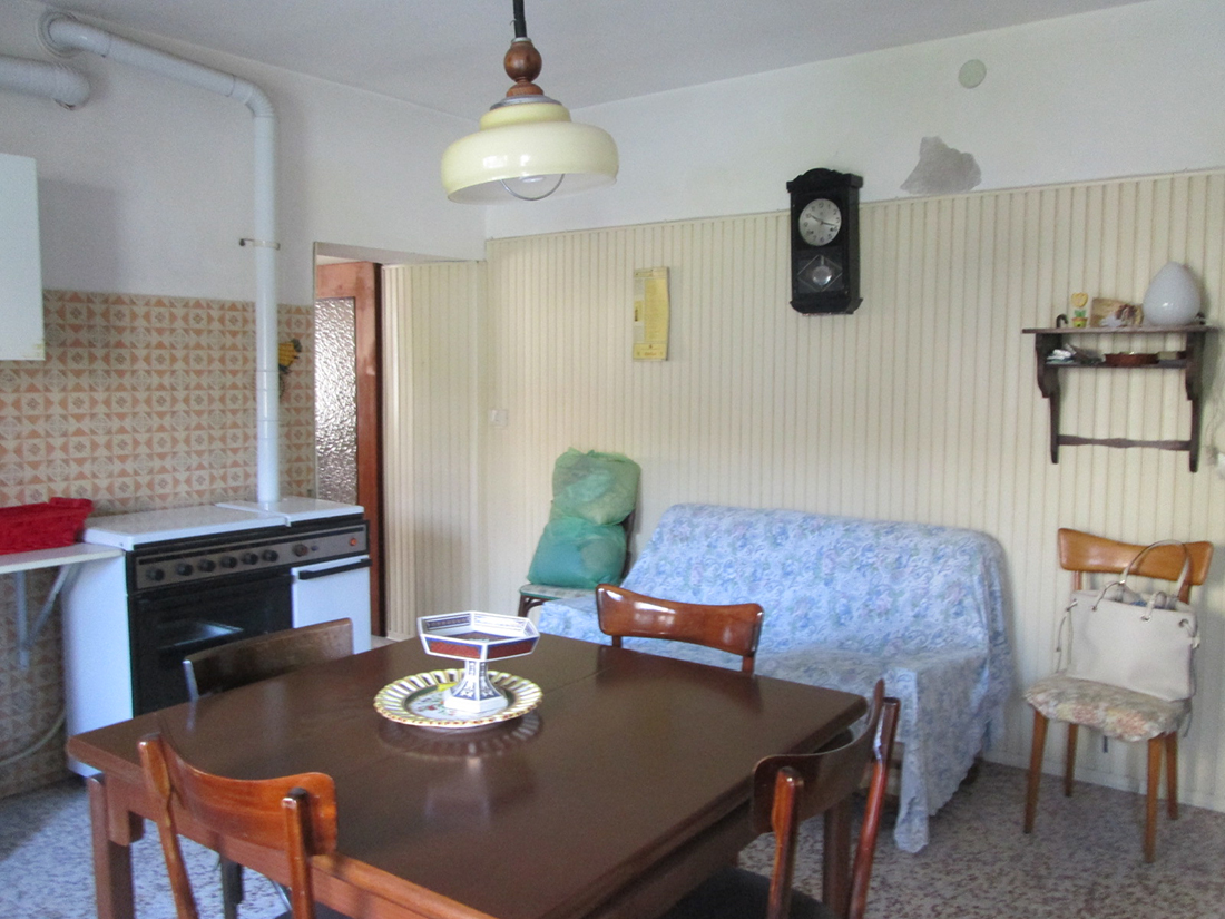 Casa di mq. 170, da ristrutturare