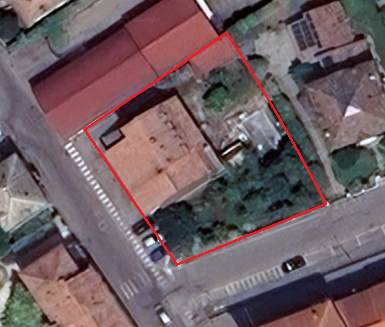Ampia casa con giardino