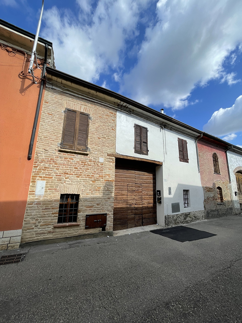 Vendesi casa