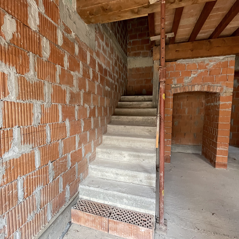 Vendesi casa