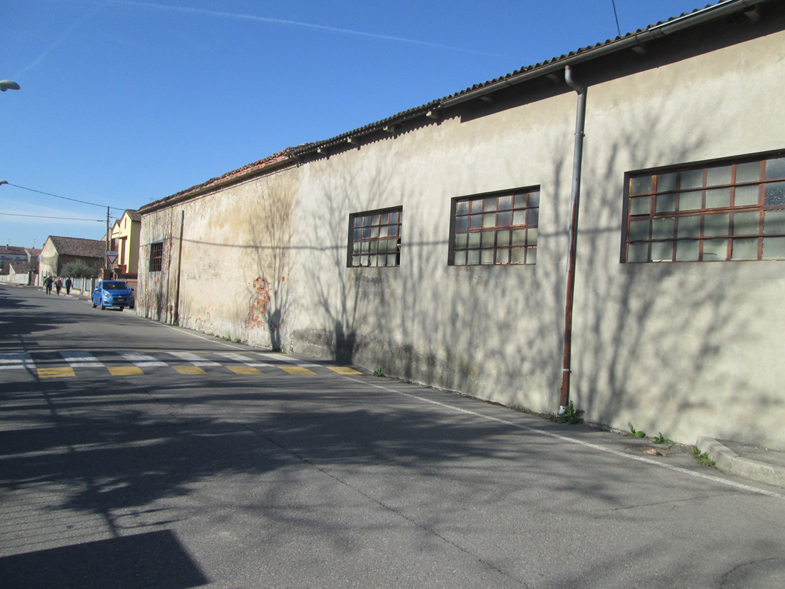 Stabile indipendente in centro paese
