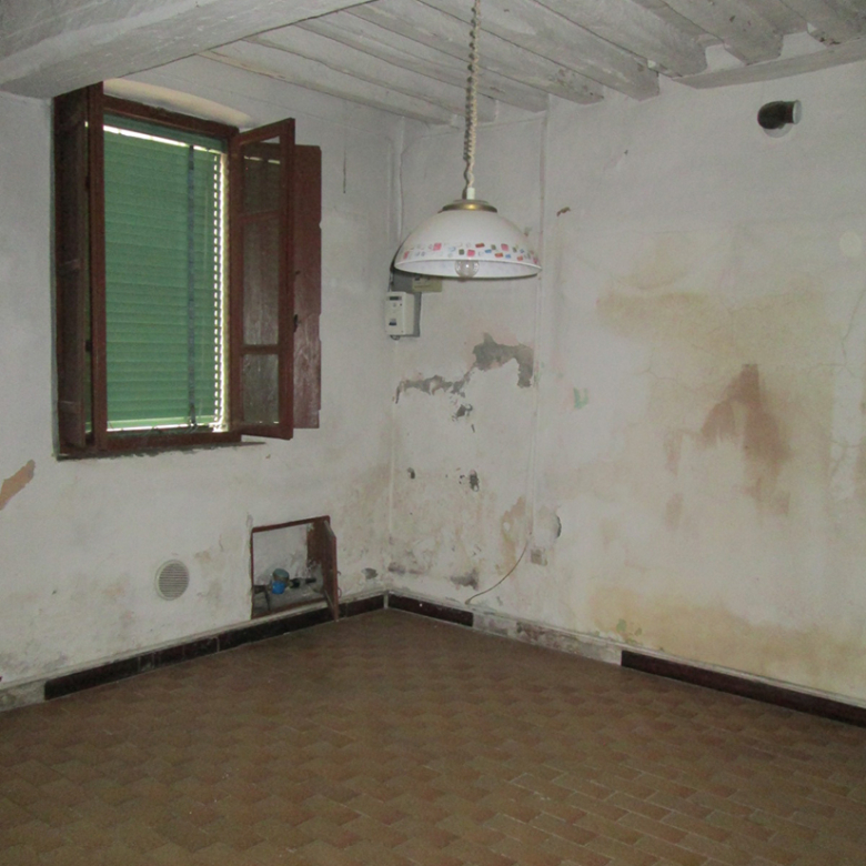 Casa con cortile esclusivo