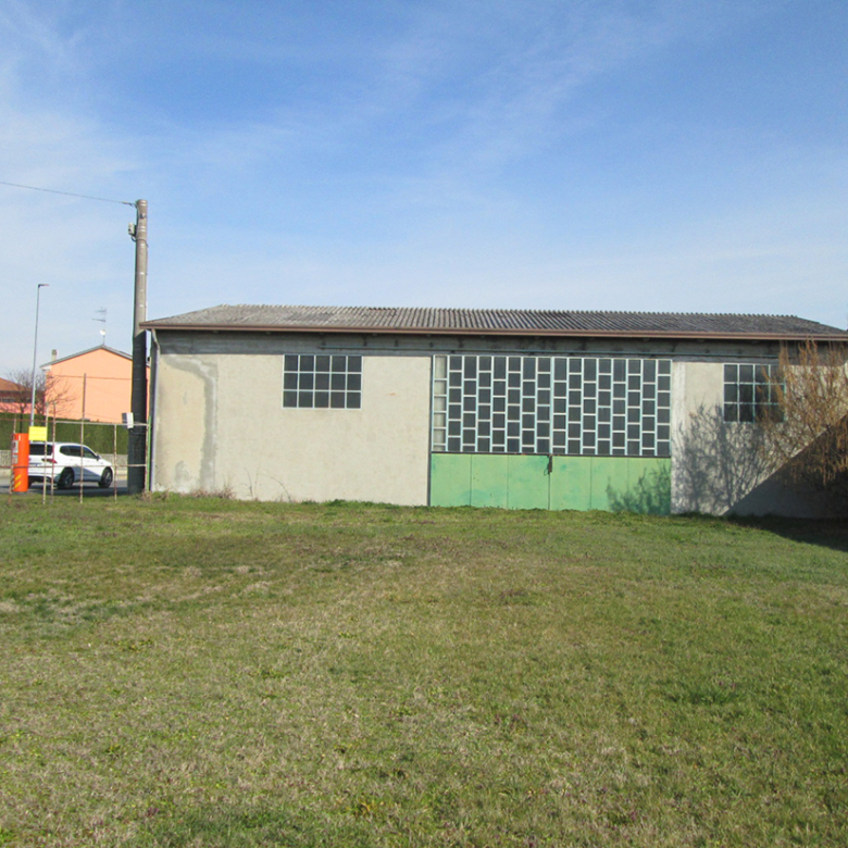 Deposito/garage in vendita